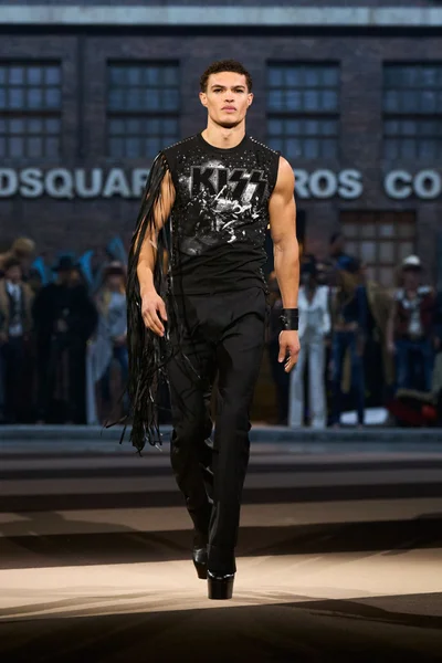 Look 55
